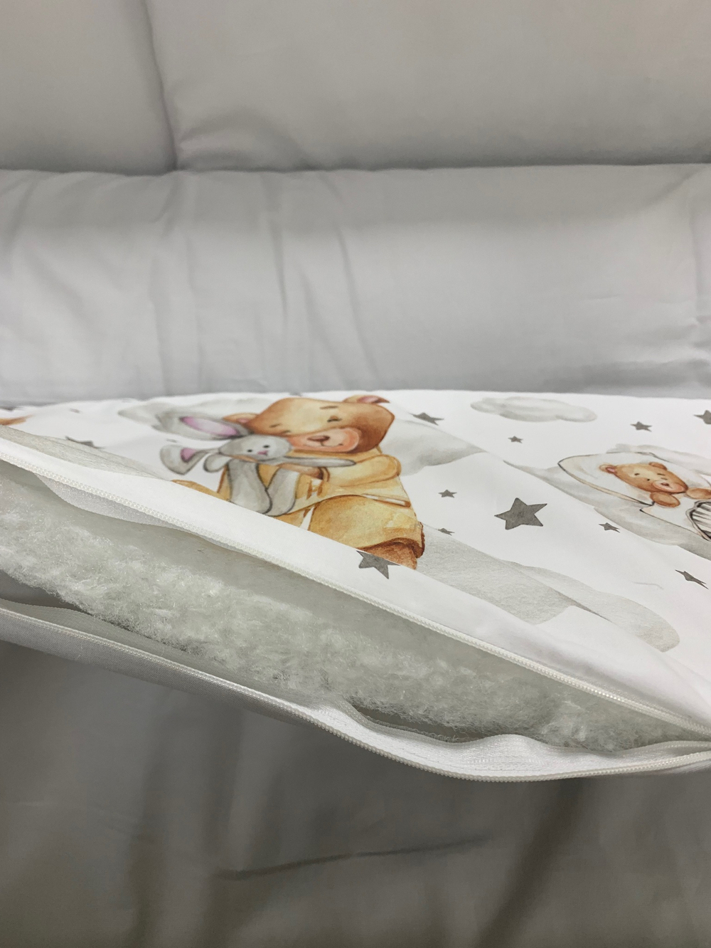 Комплект в кроватку 6 предметов "Мишка с кроликом серый", сатин