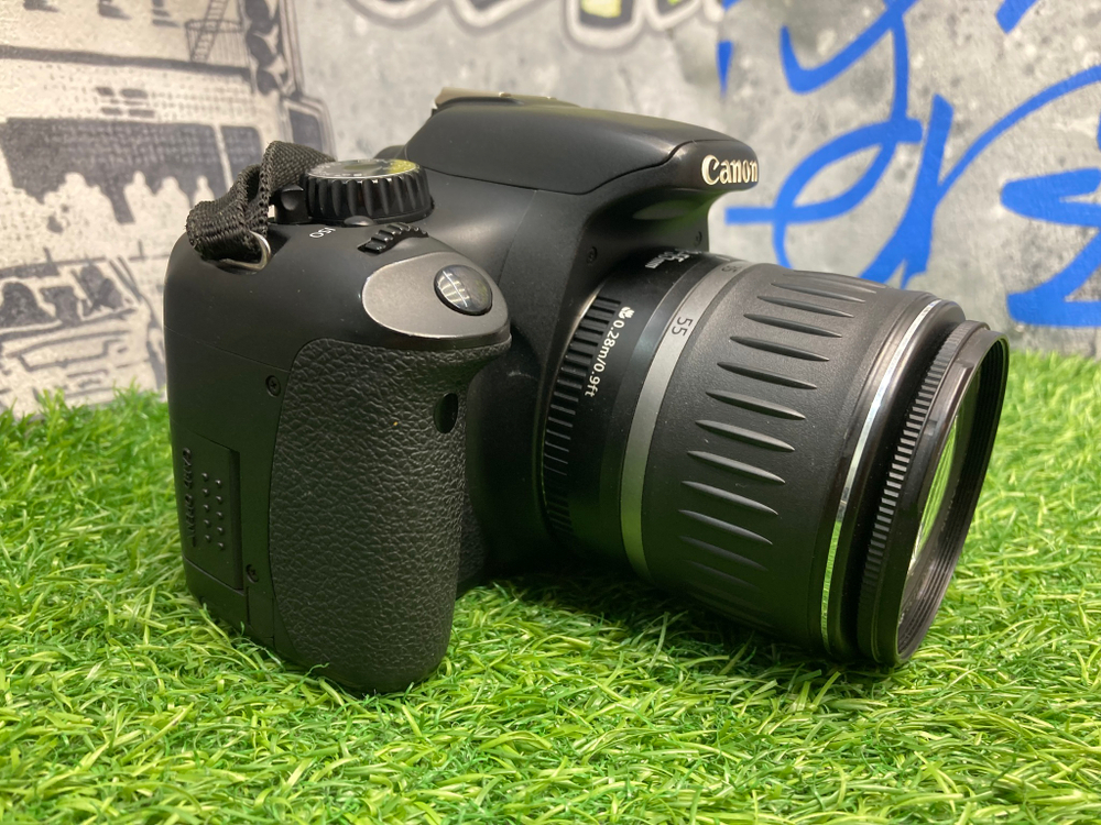Canon EOS 550D kit 18-55mm 12.800 кадров
