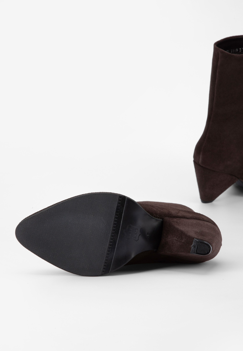 Полусапоги // Salmi // Chocolate // Suede