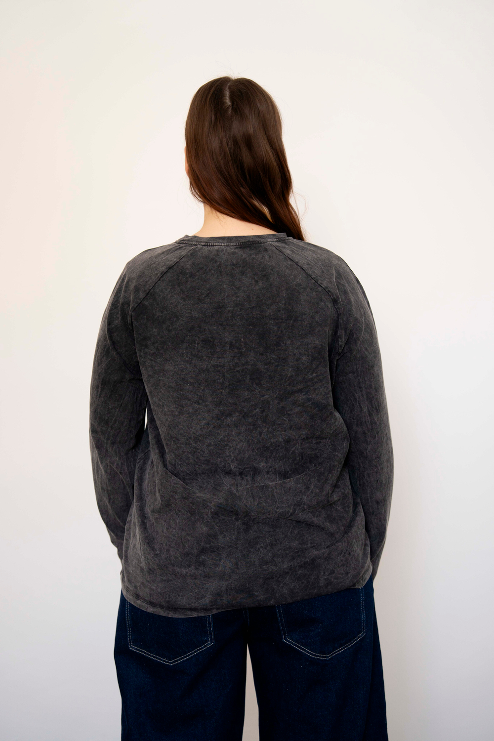 Лонгслив из вареного трикотажа