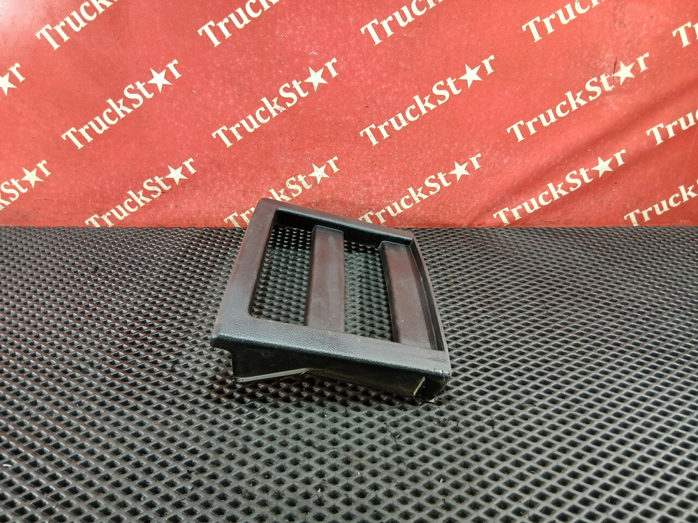 Накладка торпедо 2023г