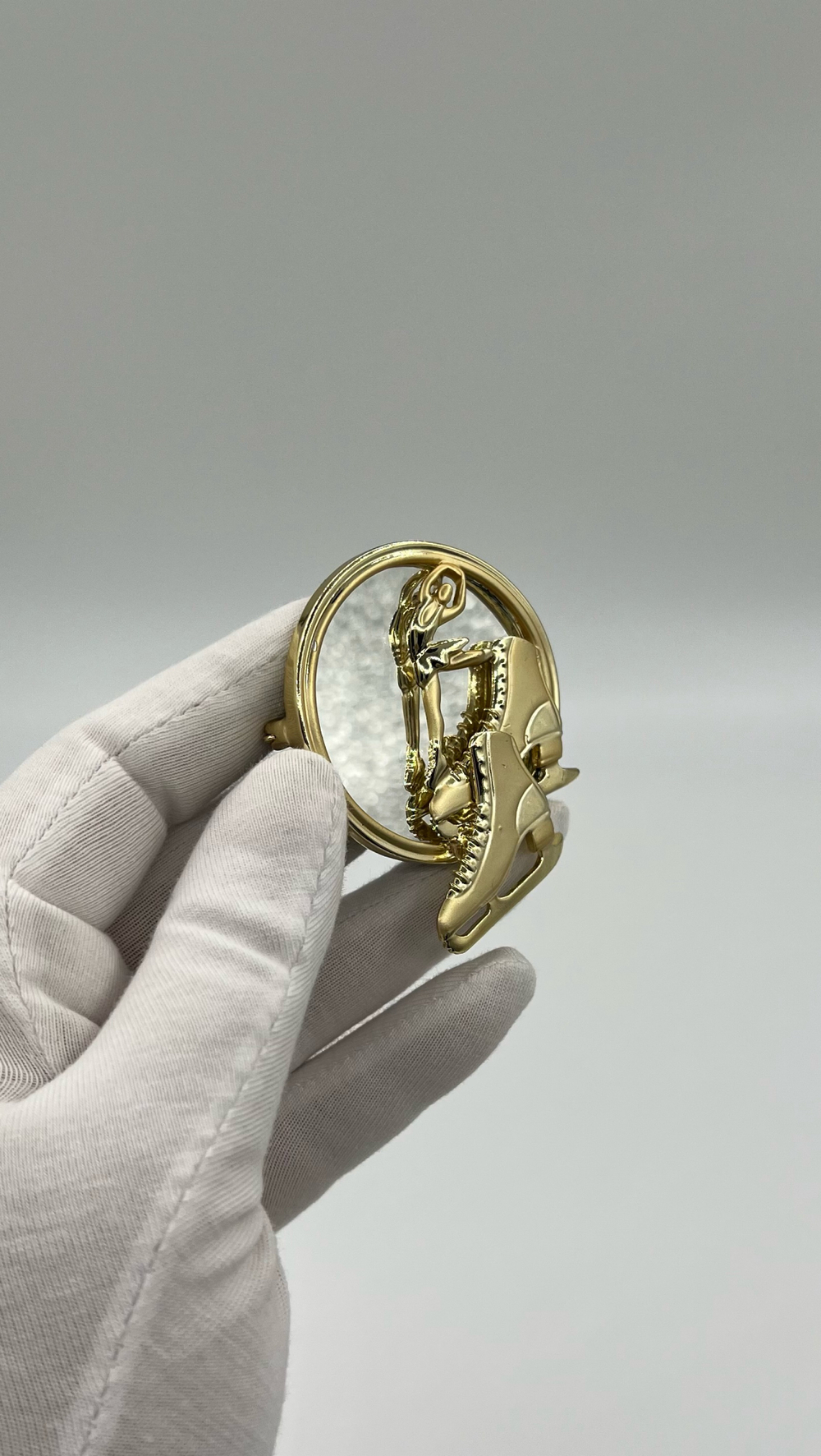 Брошь с зеркалом Фигурное катание Danecraft