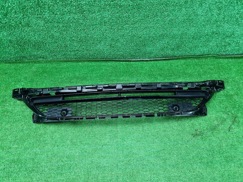 Решетка перед. бампера Mercedes S W223 20-нв AMG