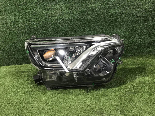 Фара правая Toyota RAV4 4 CA40 (2015-2019) LED
