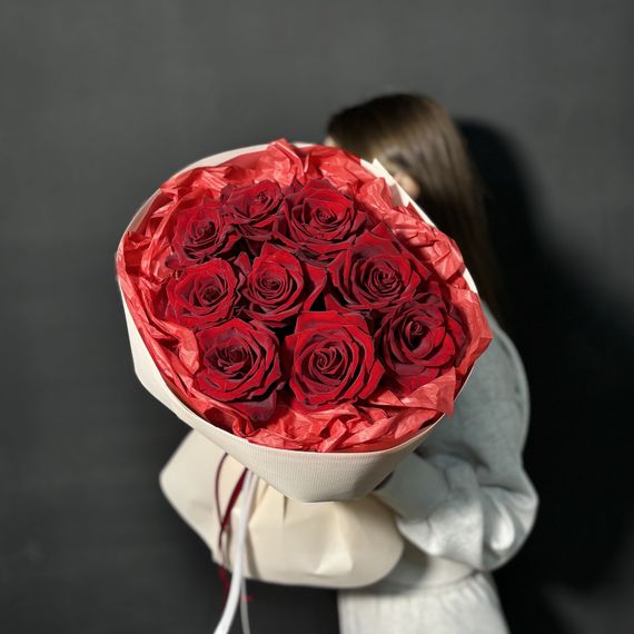 Монобукет из 9 роз Эквадор 60 см