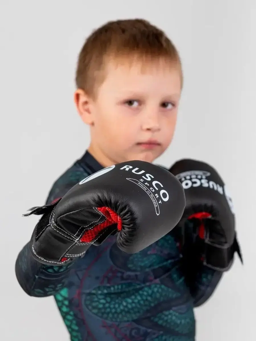 Перчатки боксерские Rusco Sport 4-6 OZ
