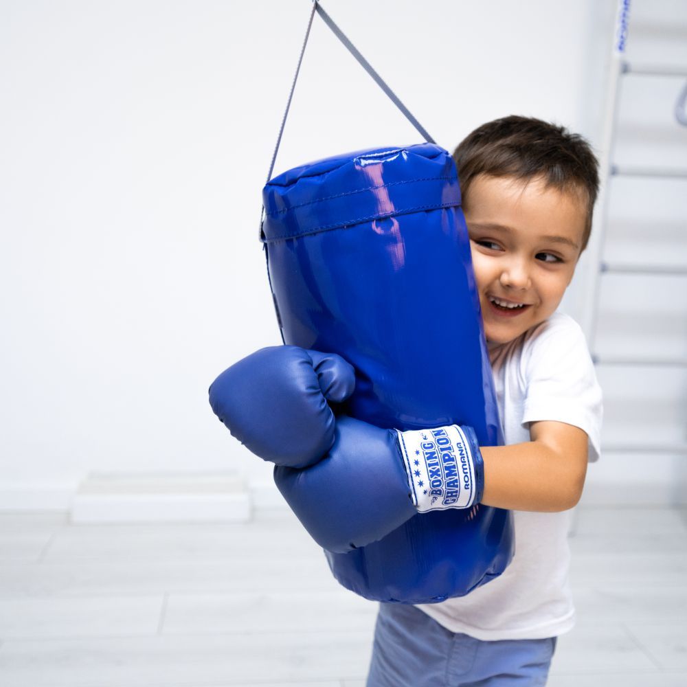Перчатки боксерские детские (8 унций)