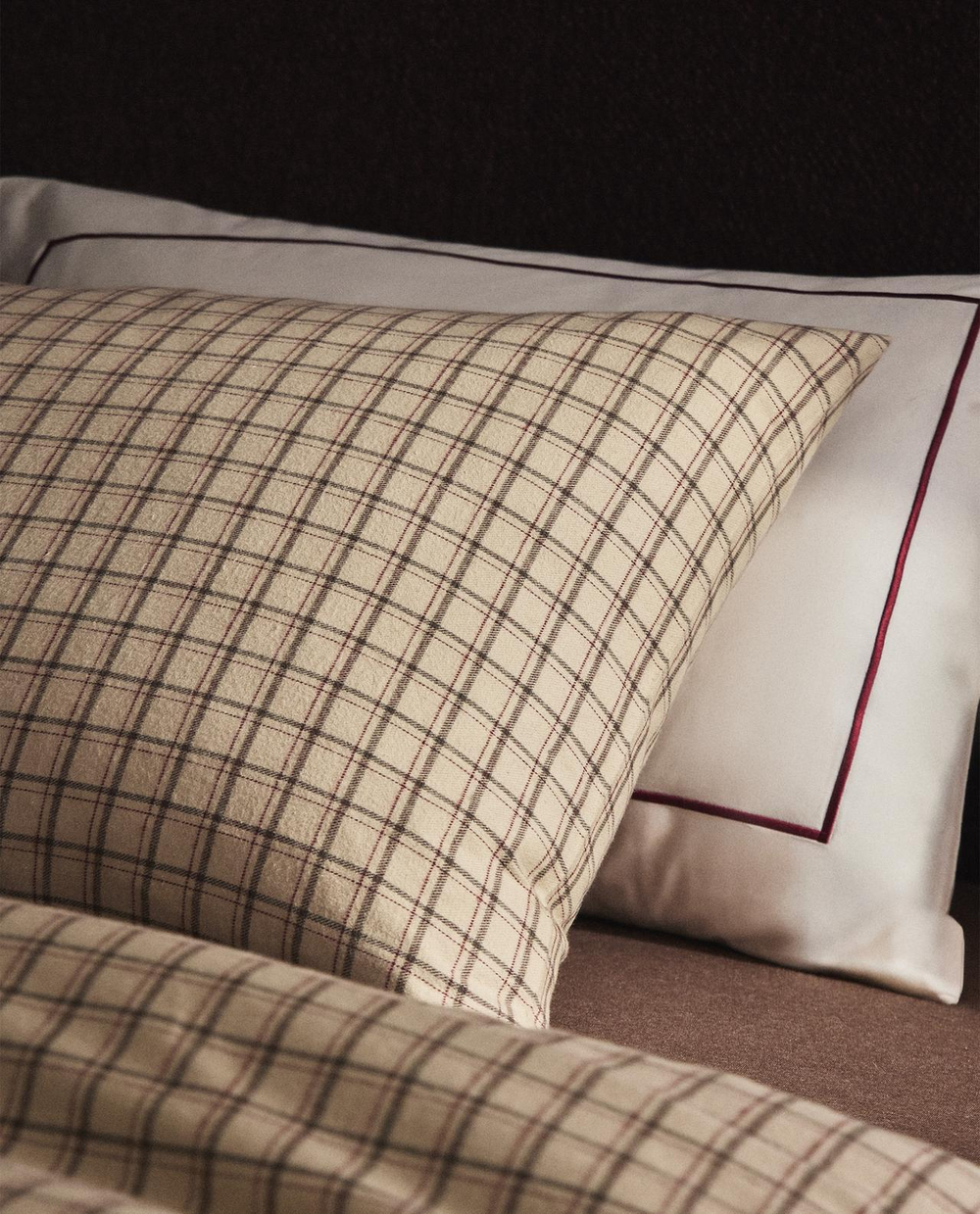 Zara Home - Клетчатая фланелевая наволочка 80x80 см