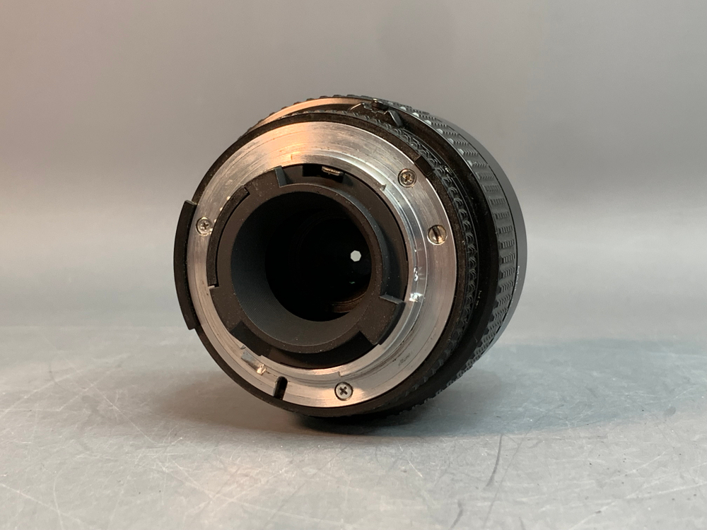 Nikon Nikkor 35-70mm 3.3-4.5