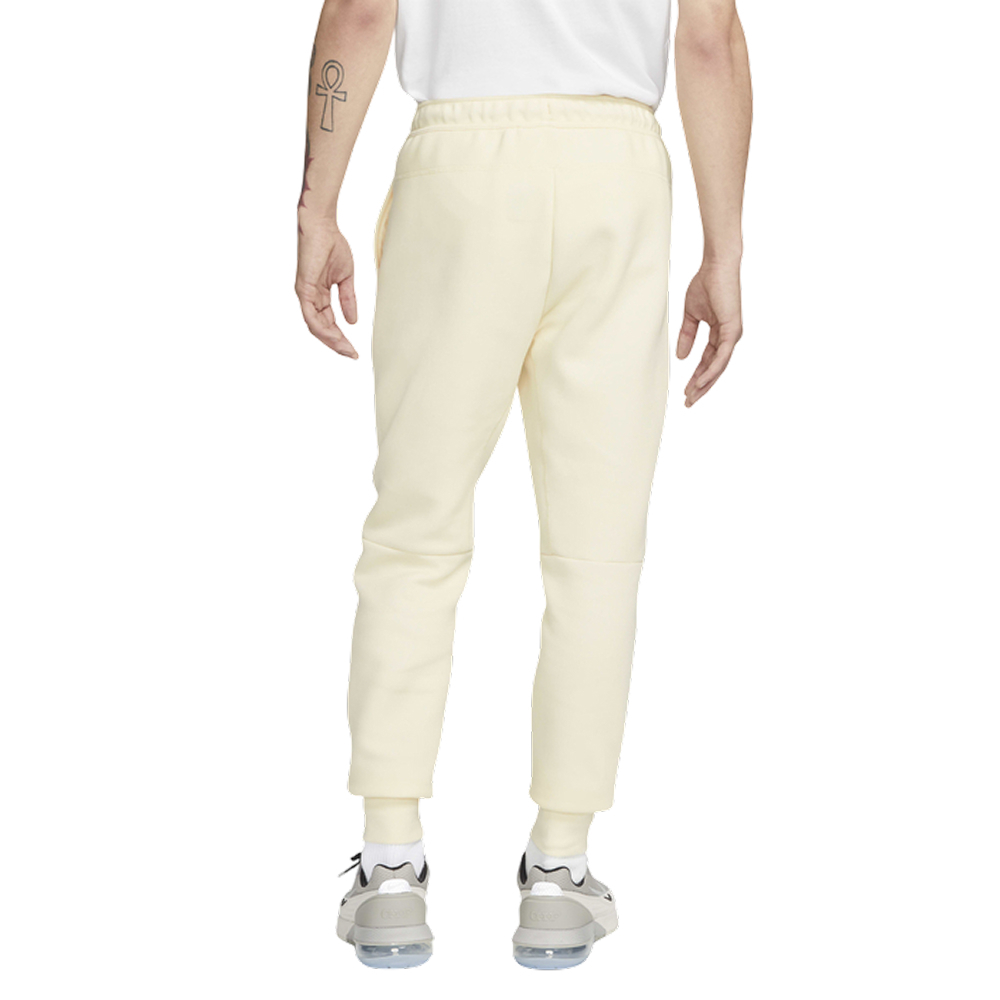 Штаны Nike Tech Fleece 2023 Coconut Milk