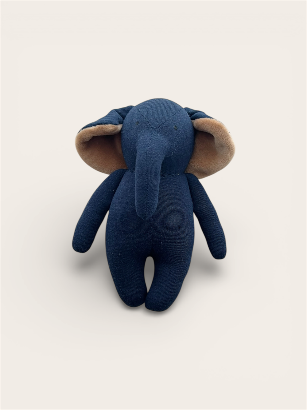 Темно-синий слоник с бежевыми ушками