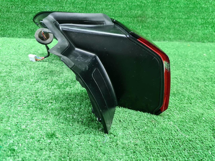 Фонарь правый внешний Chery Tiggo 8 Pro (2021-н.в.) LED