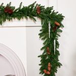 Хвойная гирлянда с шишками "Pine" литая хвоя