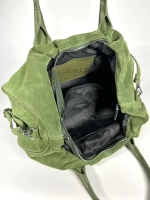 Женская зеленая сумка из натуральной замши