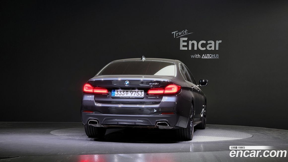 BMW 5 Series (G30) 530i M Sports (01.2022)