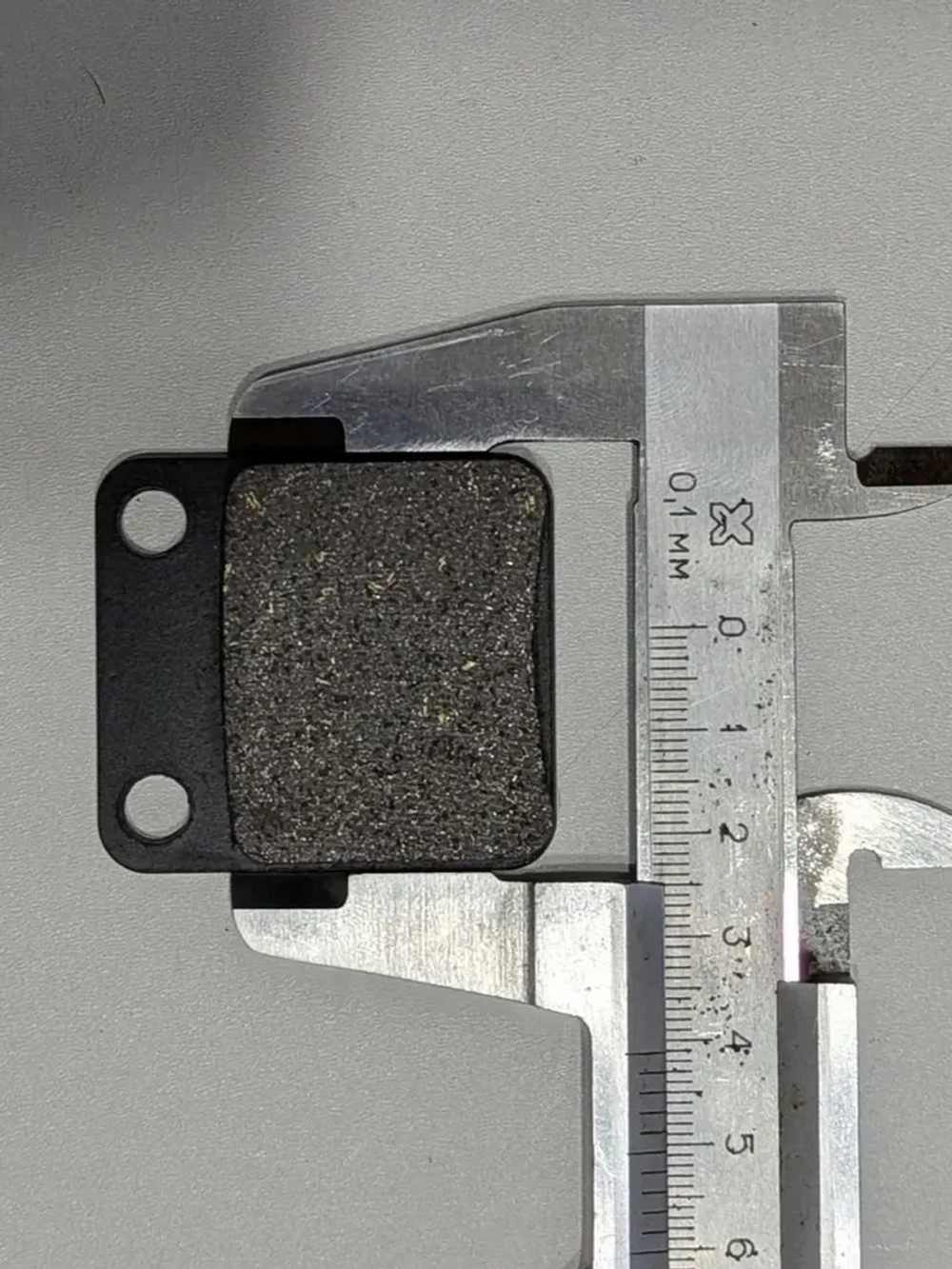 -- Колодки тормозные дисковые питбайк