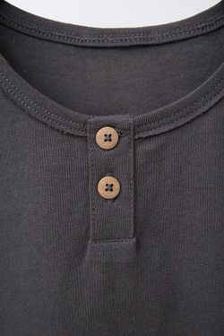 ZARA МАЙКА С ПУГОВИЦАМИ, АНТРАЦИТОВО-СЕРЫЙ