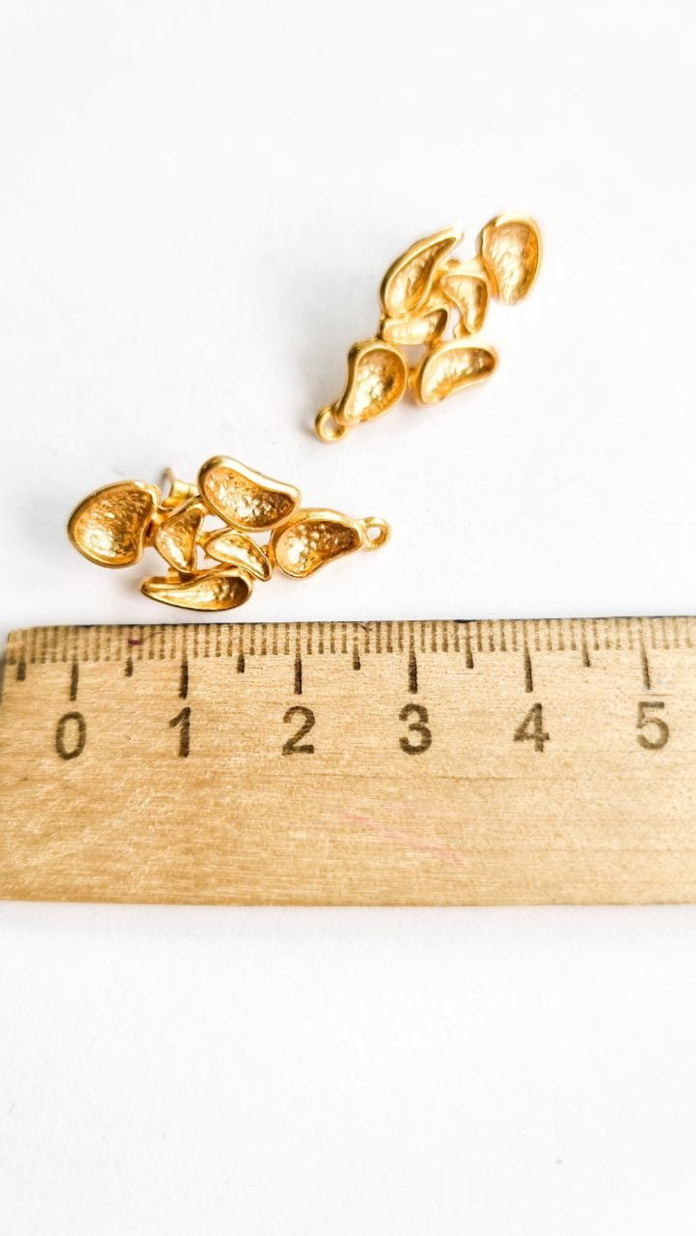 п1060-з Подвеска "Звезда ассиметричная" с фианитами 10*6мм, позолота