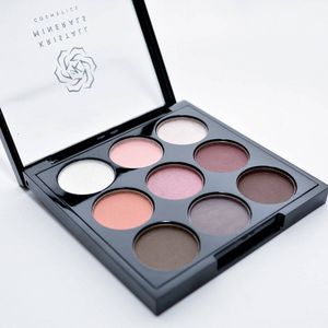 С804 Палетка минеральных теней 9шт 7.2 г (Kristall Minerals Cosmetics)