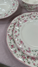 Тарелка классическая d=21 cм,фарфор "NOBLE" серия "Retro Ritz-La Vie En Rose"