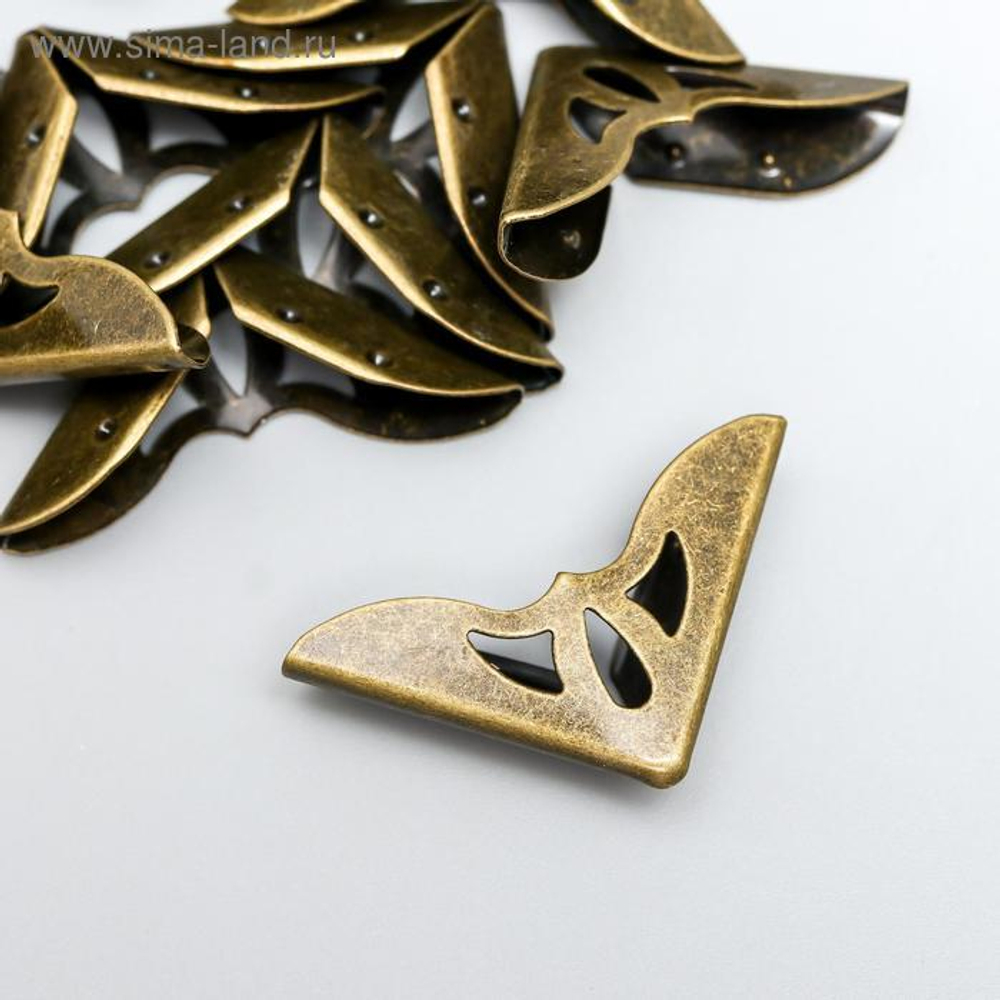 Уголок металл "Античный" бронза 3,1х4х0,7 см