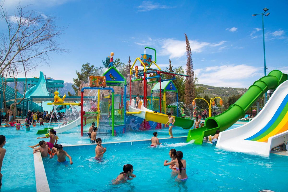 Аквапарк Dolu Su и знаменитое шоу живых русалок