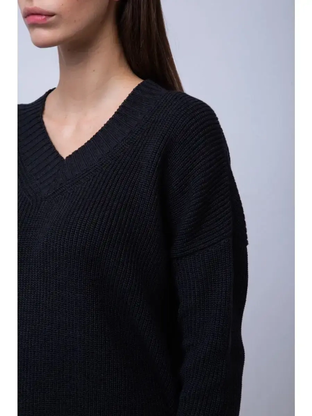 Свитер оверсайз для девушек