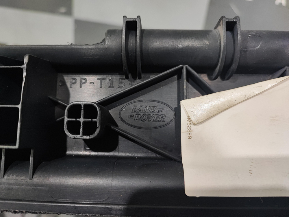 Обшивка багажника Range Rover Sport 2 (L494) Новая Оригинал DK6246066A