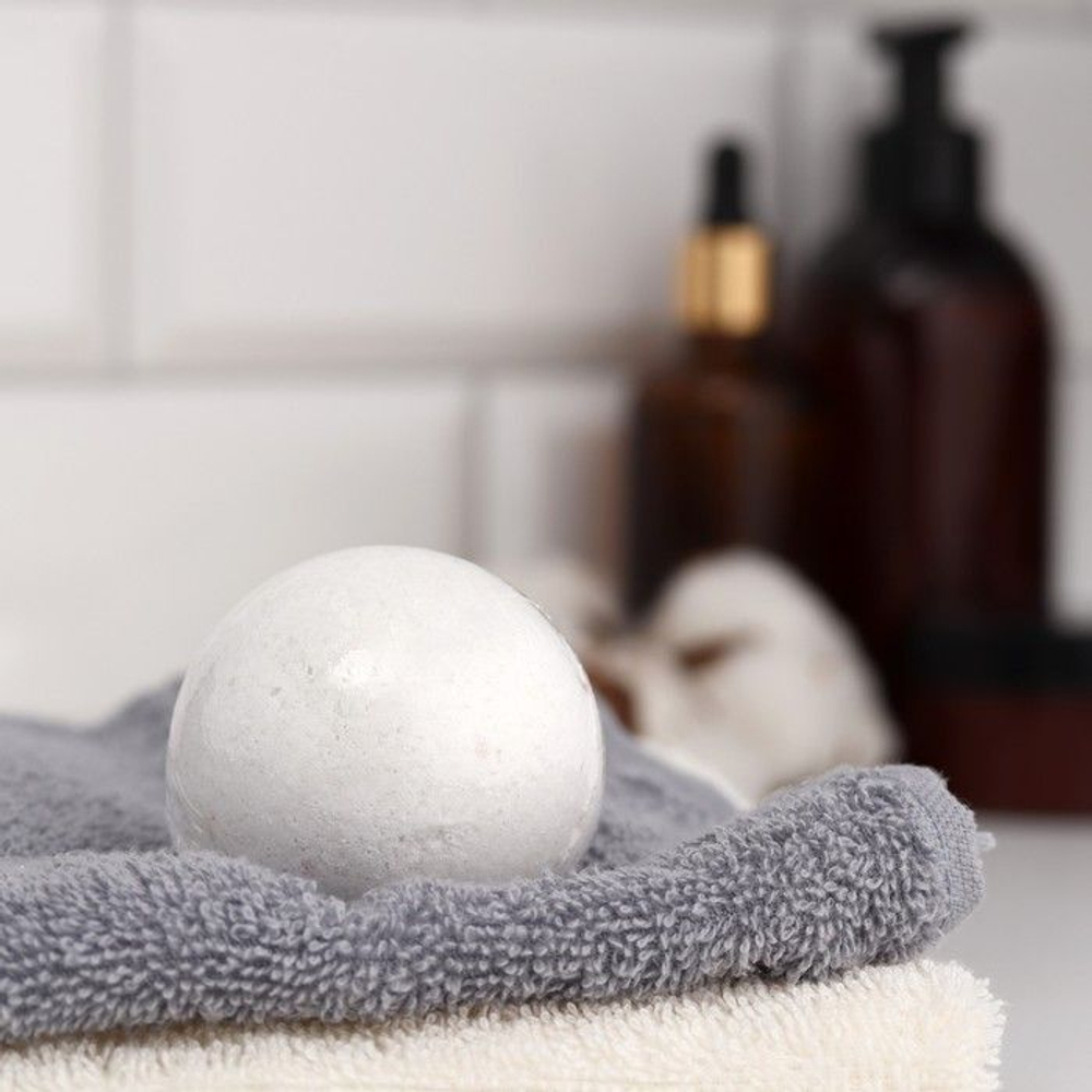 Бомбочка для ванны из персидской соли с эфирным маслом ванили - 140 гр.