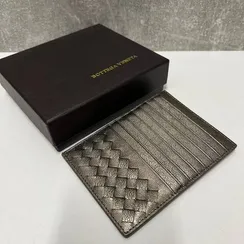Кожаный картхолдер Bottega Veneta черный