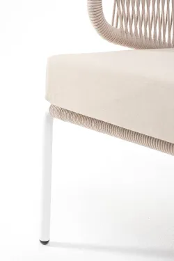 "Милан" диван 2-местный плетеный из роупа, каркас алюминий белый муар, роуп бежевый круглый, ткань бежевая 035