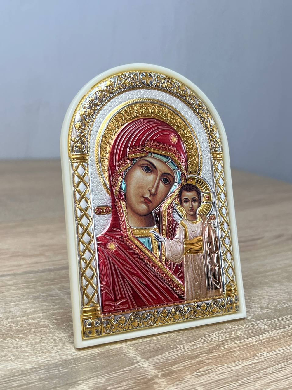 Казаская БМ, икона арочная, пластик белый, эмаль 48x68