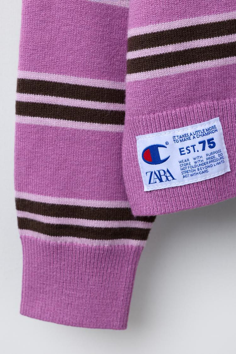 ZARA X CHAMPION ® ТРИКОТАЖНЫЙ ДЖЕМПЕР В ПОЛОСКУ С ВЫШИВКОЙ, ЛИЛОВЫЙ