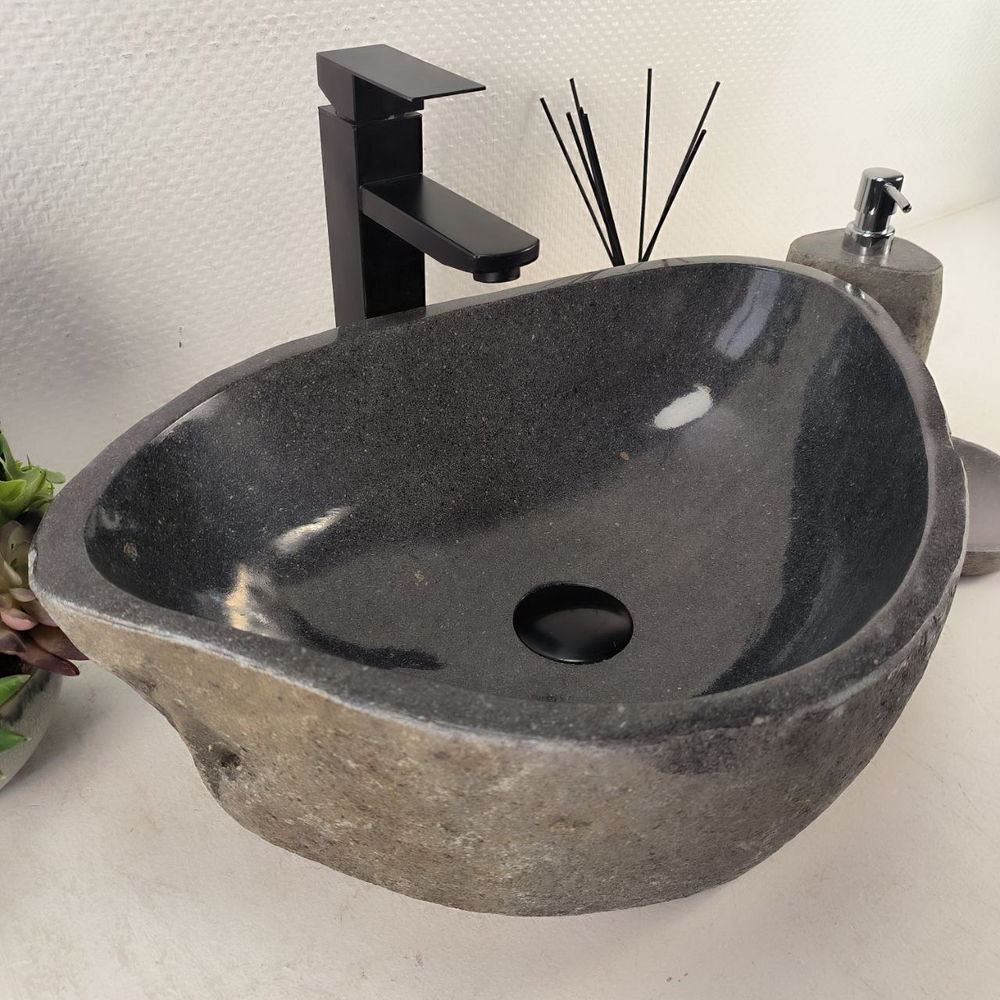 Раковина из речного камня RS-65119 51*35*15 0862