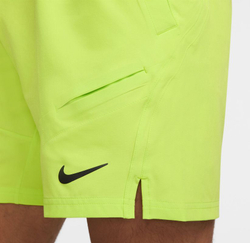Мужские теннисные шорты Nike Court Dri-Fit Advantage 7" Tennis - зеленый