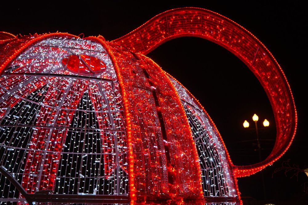 Светодиодный шар с бантом