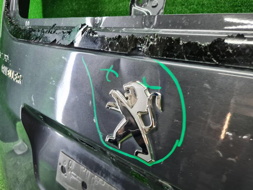 Крышка багажника Peugeot Traveller (2016-н.в.)