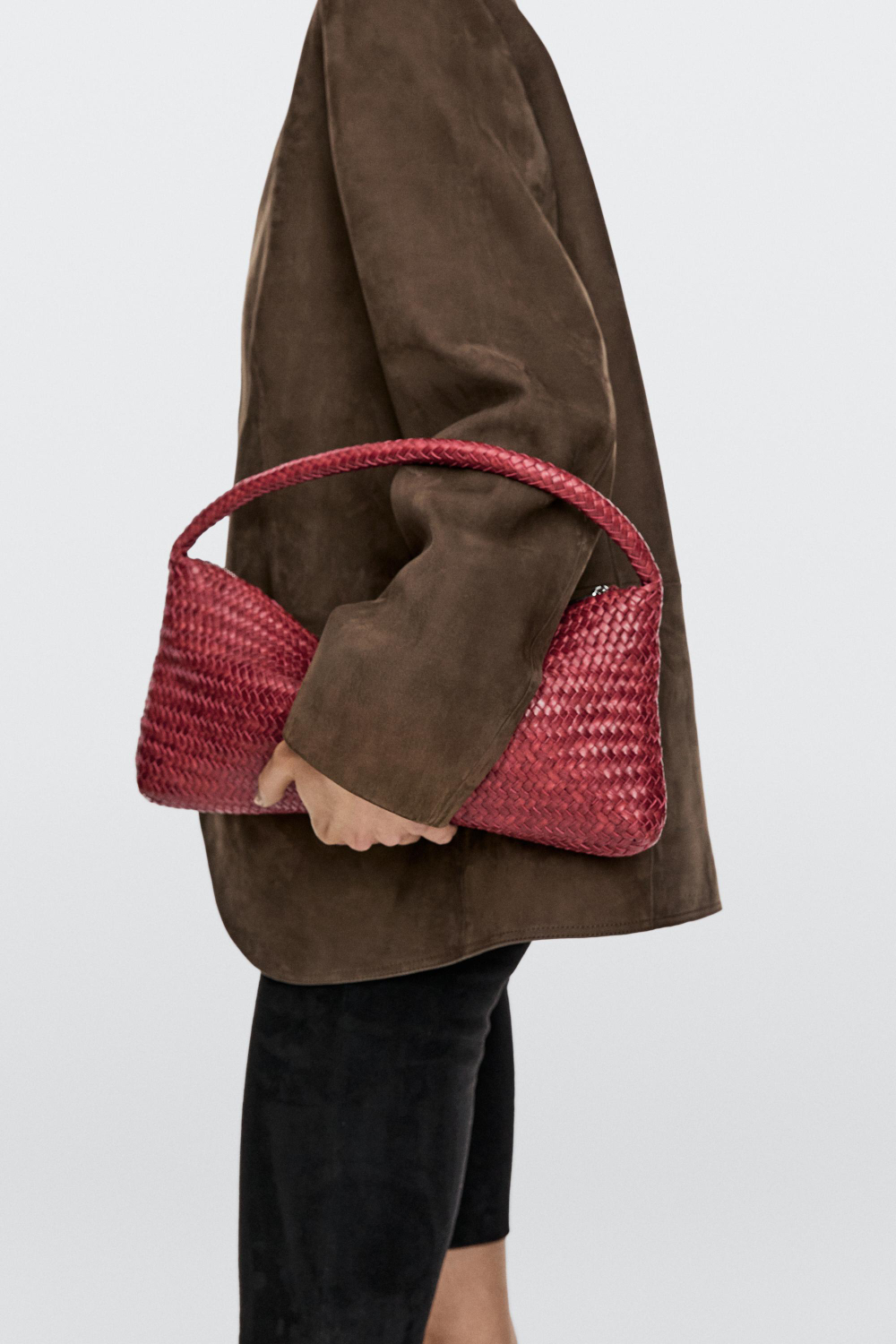 Massimo Dutti Сумка-круассан из плетеной кожи наппа, красный