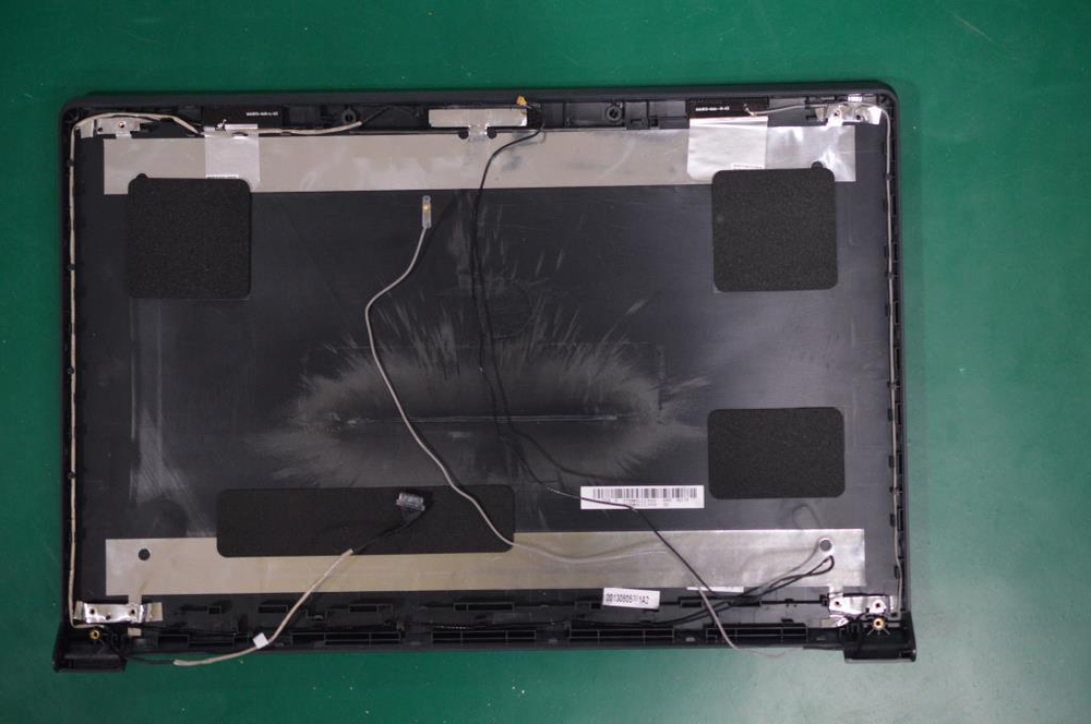 Крышка матрицы для ноутбука Lenovo B5400, черная (90204215), оригинал