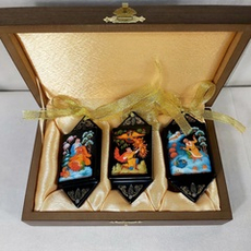 Набор ёлочных игрушек-конфет с ручной росписью Палех "Сказки" в футляре