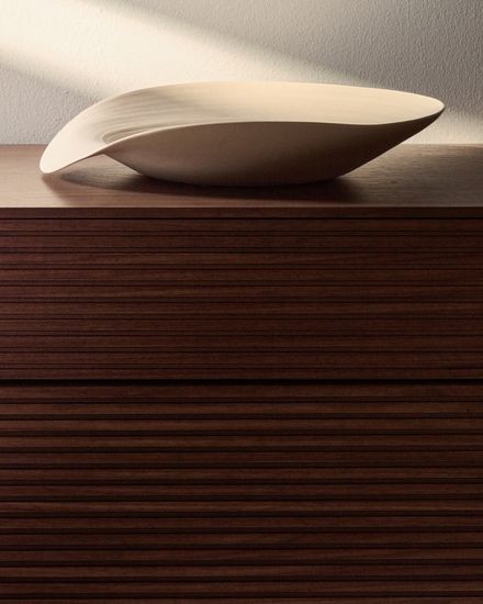 Керамический поднос Ebenor бежевого цвета Ø 40 см