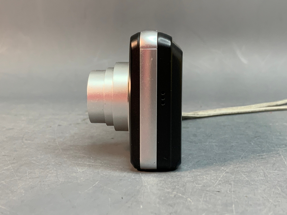 Sony Cyber-Shot DSC-S5000