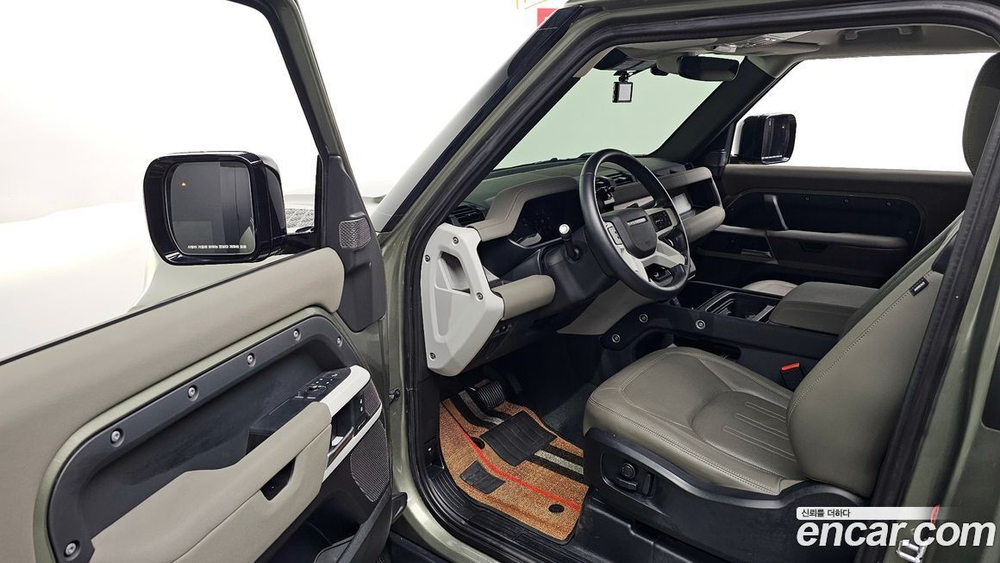 Land Rover Defender (L663) 90 D250 SE (06.2021)