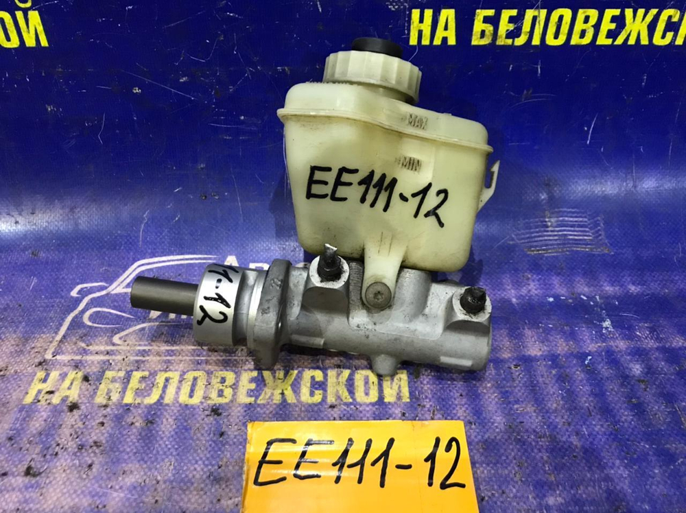 Главный тормозной цилиндр TOYOTA COROLLA 1999