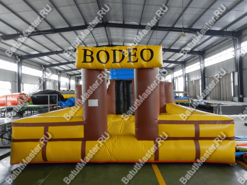 Надувной батут для аттракциона Родео "Дикий Запад", 4*4*2.5 м.