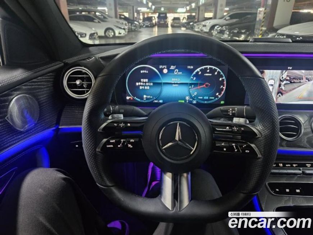 Mercedes-Benz E-Class W213 E350 4MATIC AMG Line Editions (12.2020)