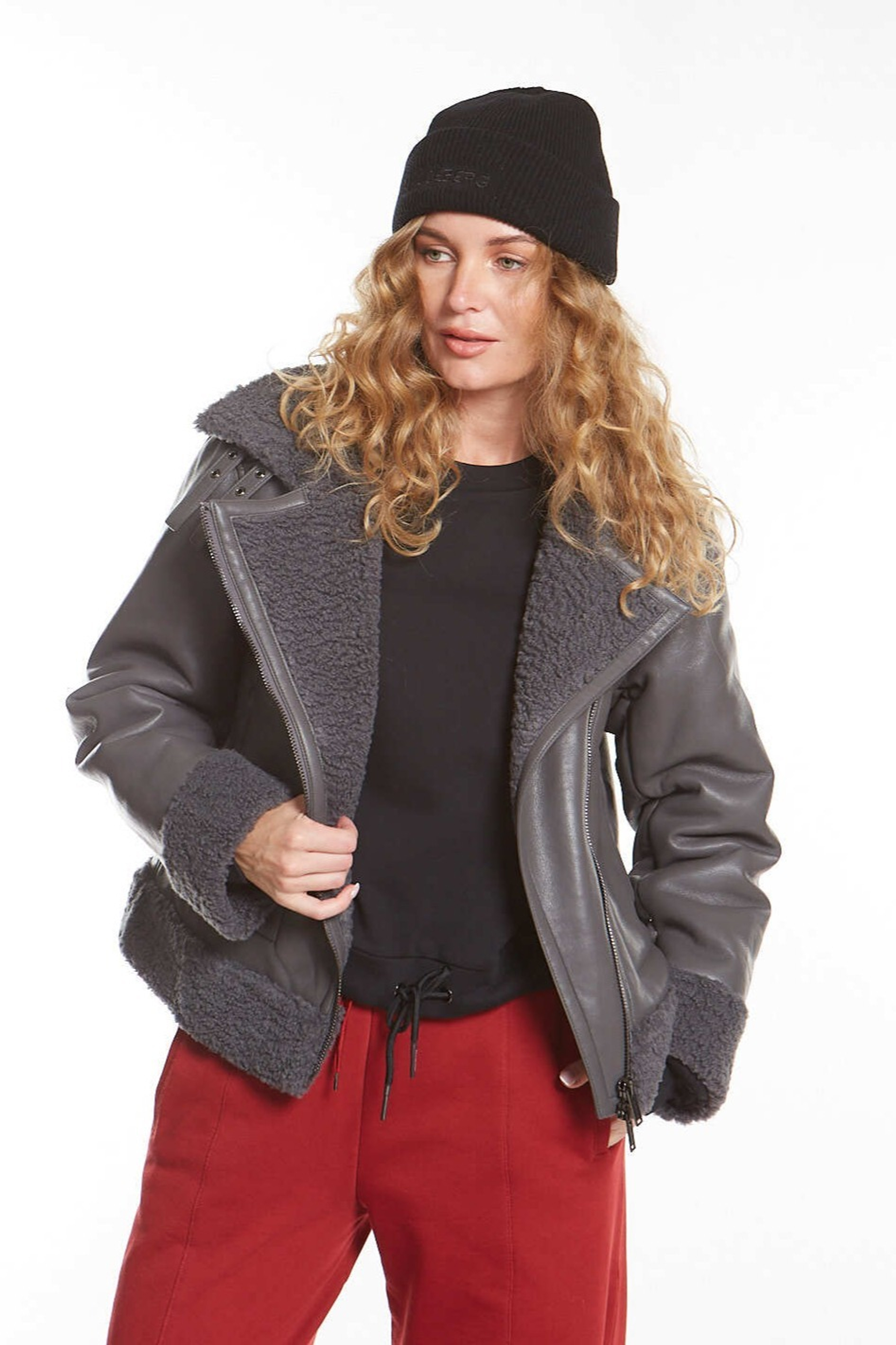 БАЙКЕРСКАЯ КУРТКА ИЗ ЭКО-ОВЧИНЫ