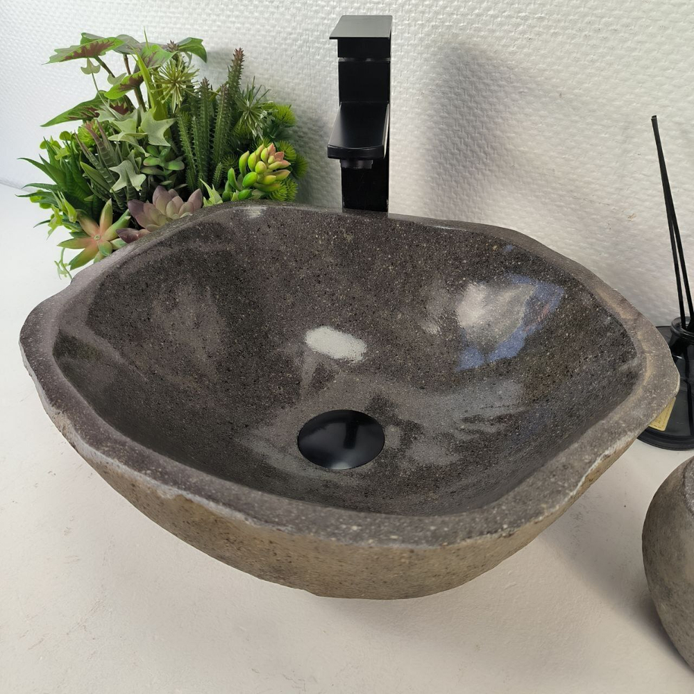 Раковина из речного камня RS-65436 42*37*14 0856