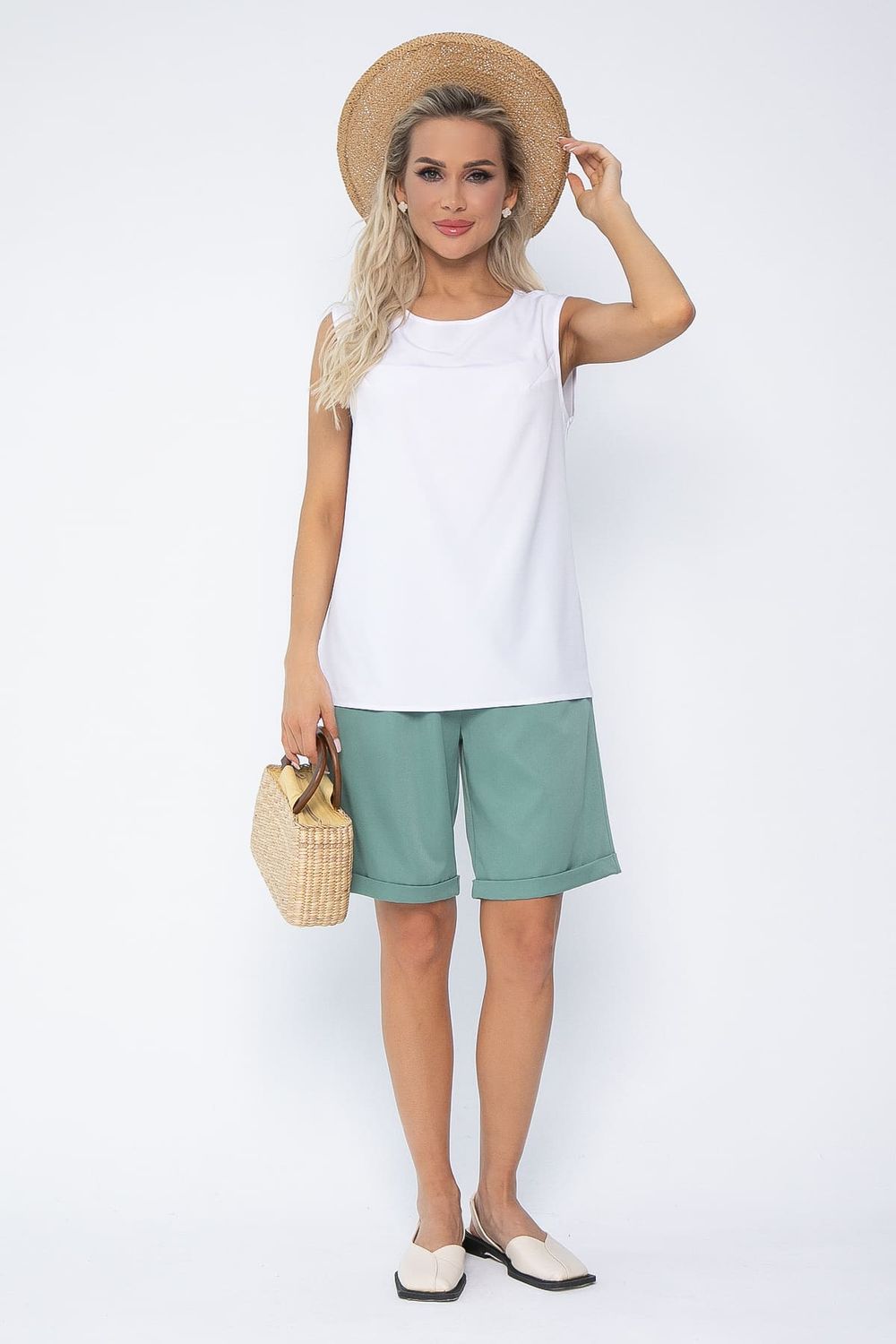 Костюм с шортами Мерано (бело-зеленый) К15340-5М LT Collection