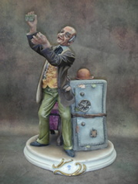 Статуэтка. Фарфор. Банкир. Capodimonte. Италия